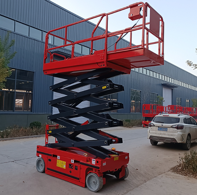 海南自行走升降机