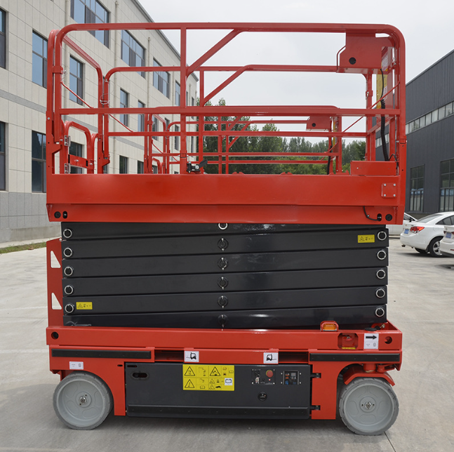 海南自行走升降机